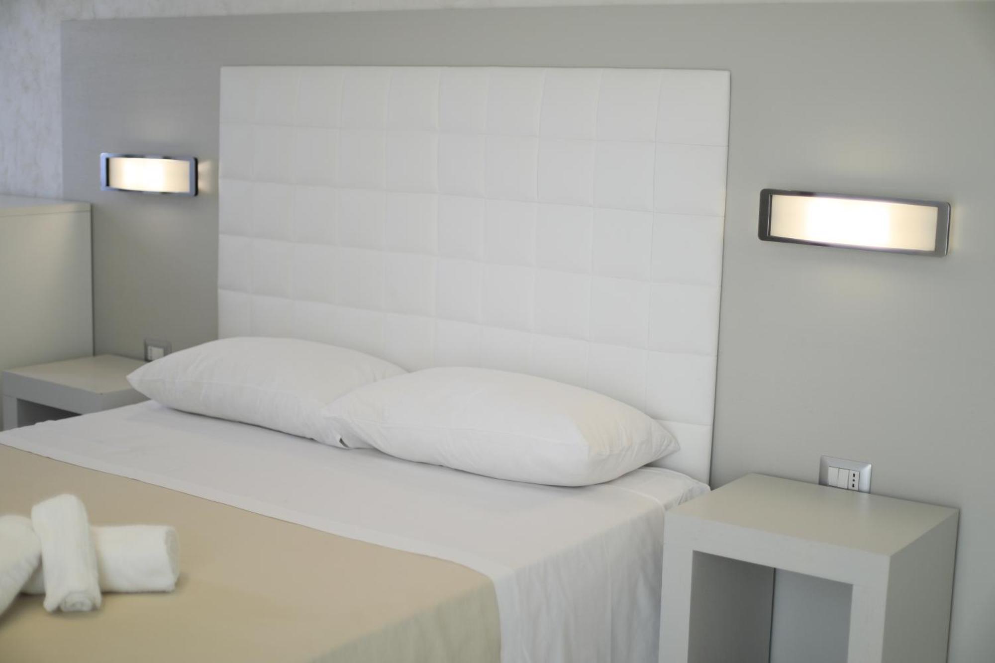 Riviera Luxury Rooms Porto Cesareo Exteriör bild
